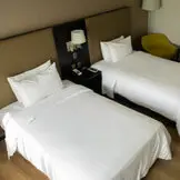 DOUBLE TWIN 